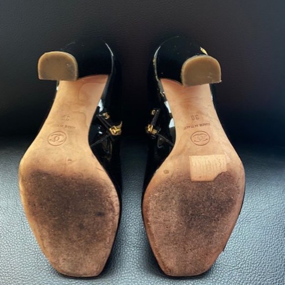 Authentic Chanel Patent Leather 4"--Beautiful shoes!! - Picture 3 of 7